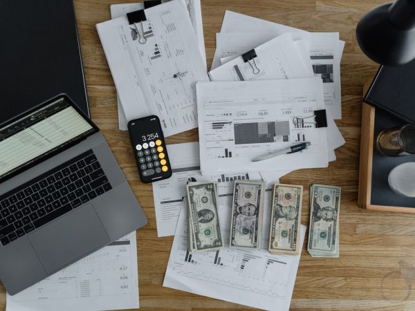 Travelers earnings report